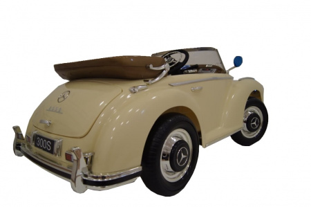 Электромобиль Mercedes Benz 300S Бежевый