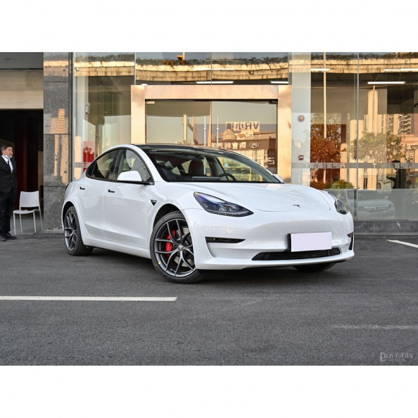 Электромобиль Tesla Model 3 High Performance